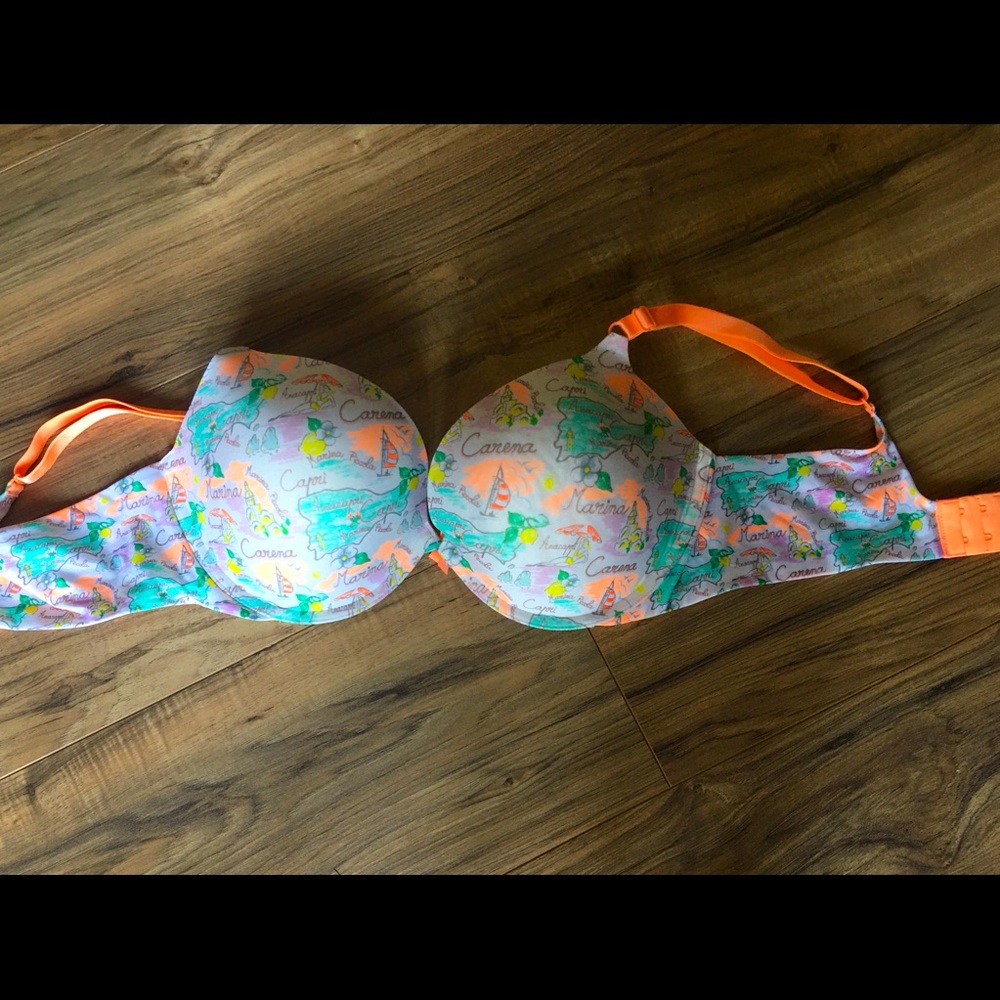 VS pushup bra